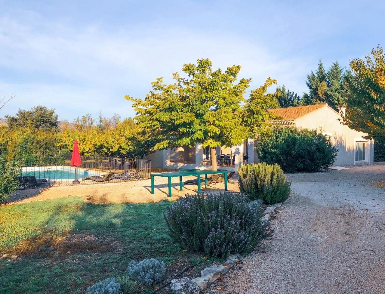Villas De La Ferme Du Gros Noyer Malaucene Exterior photo