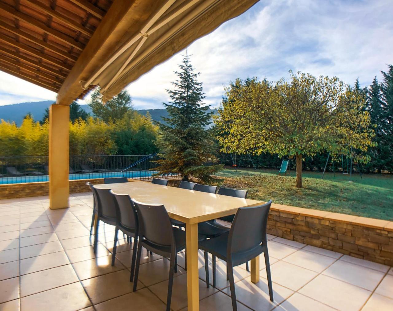 Villas De La Ferme Du Gros Noyer Malaucene Exterior photo